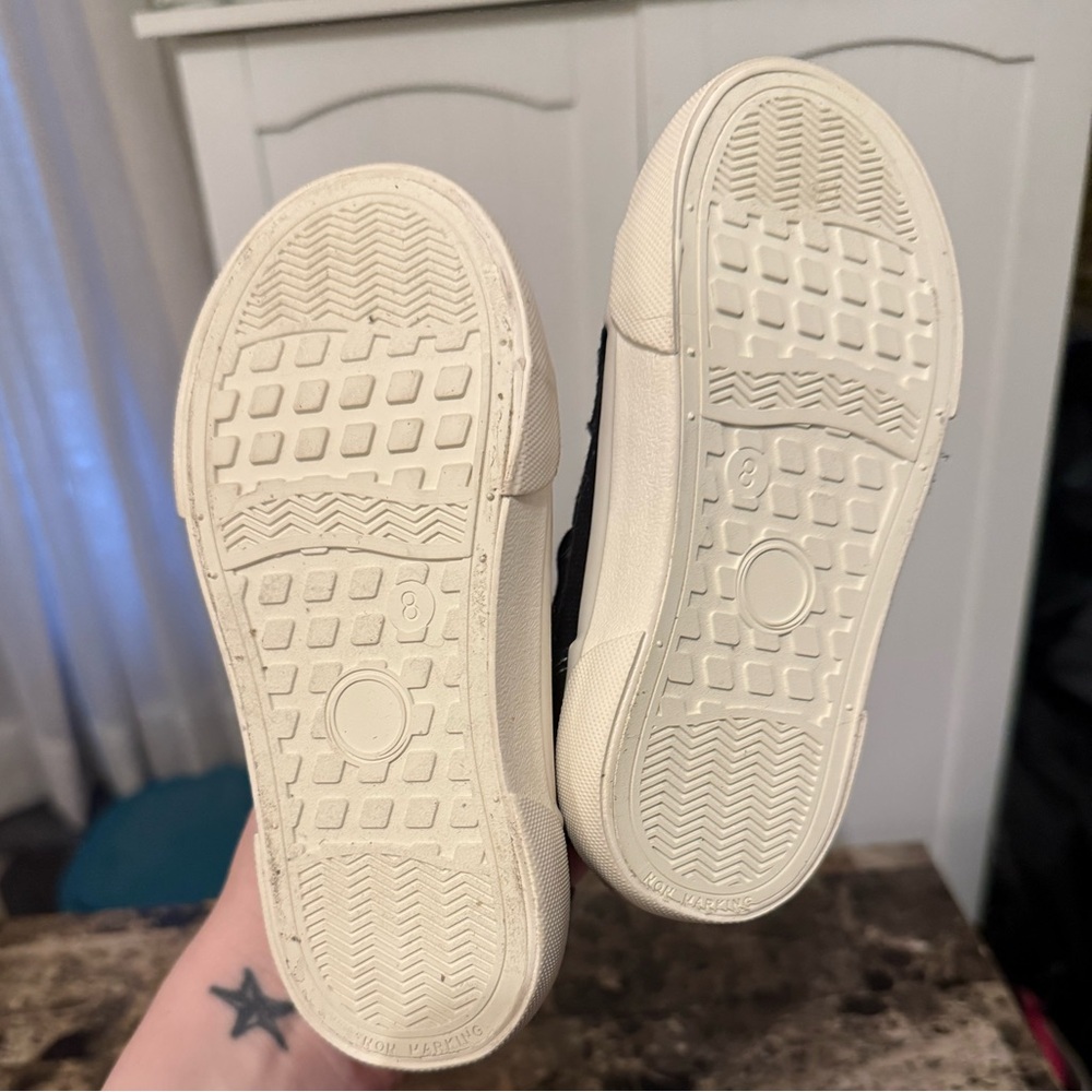 Old Navy Black and Gray Kids toddler Sneakers high top - Picture 7 of 7